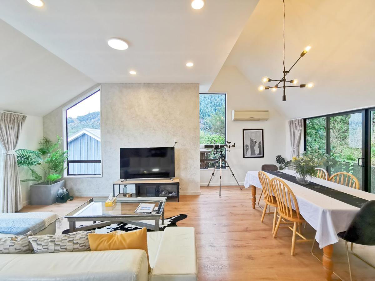 Queenstown Lakeview Holiday Home-5Mins To Town ภายนอก รูปภาพ