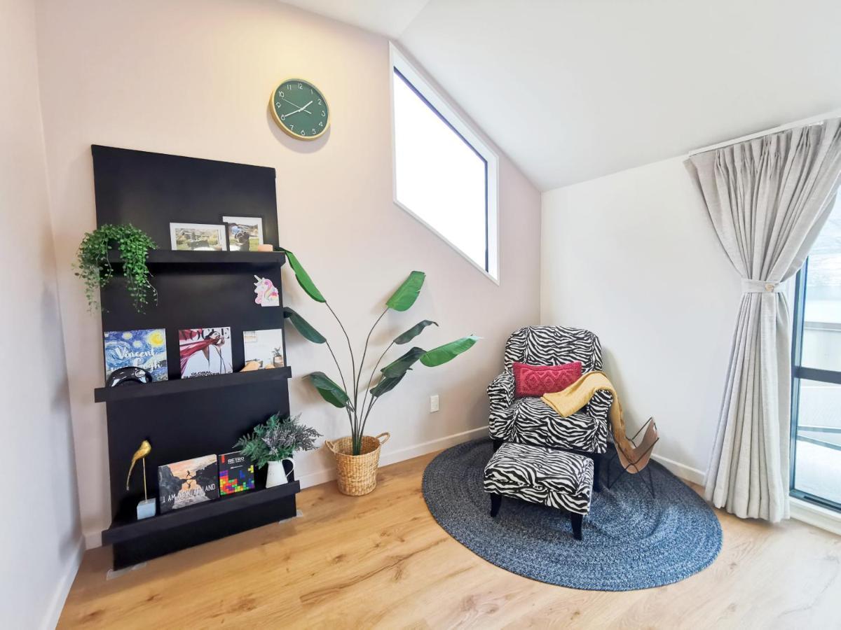 Queenstown Lakeview Holiday Home-5Mins To Town ภายนอก รูปภาพ